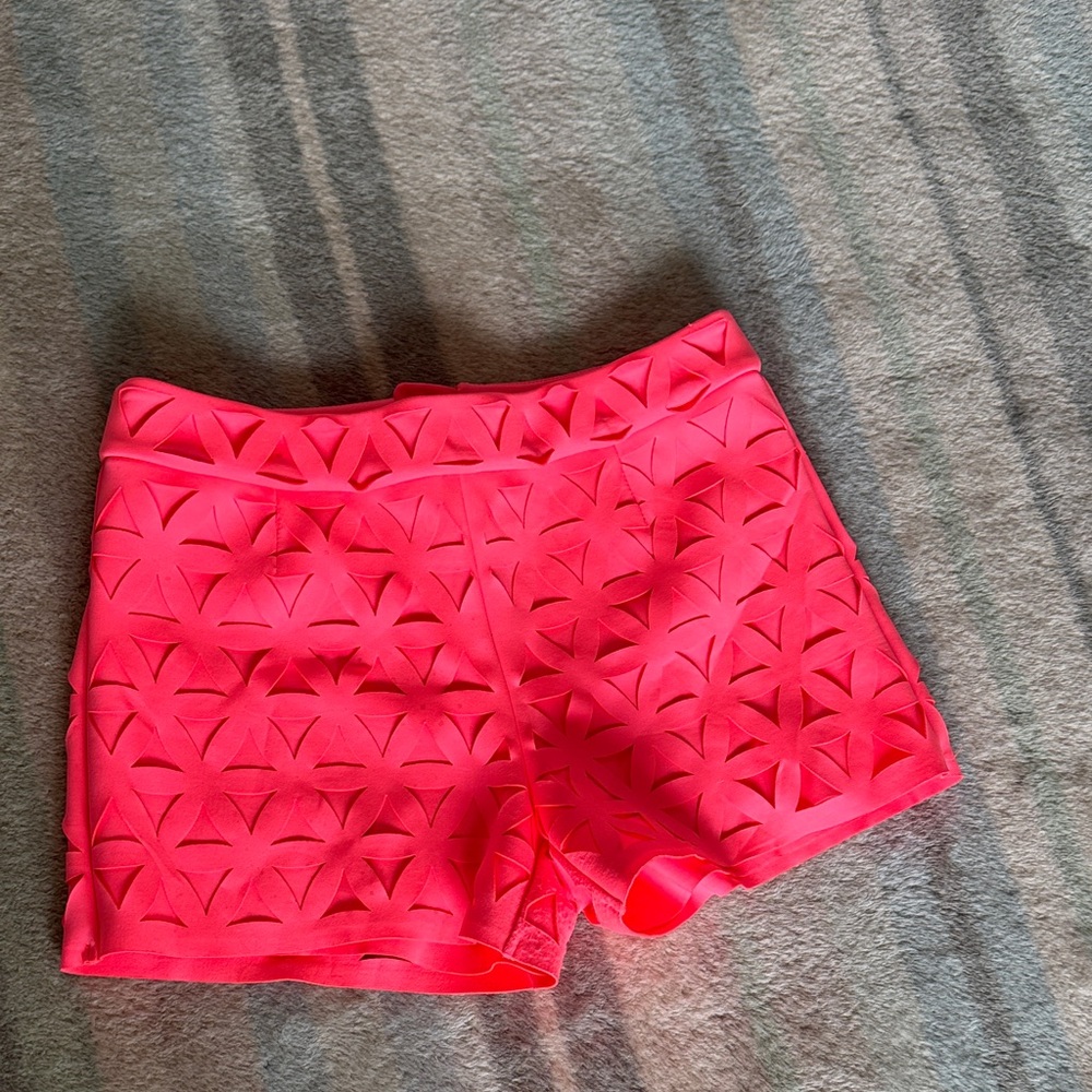 Lily Pulitzer Women's Hot Pink Laser-Cut Stretch Shorts